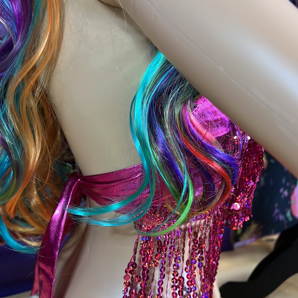 New Sequinned Halter Top - Picture 8 of 11